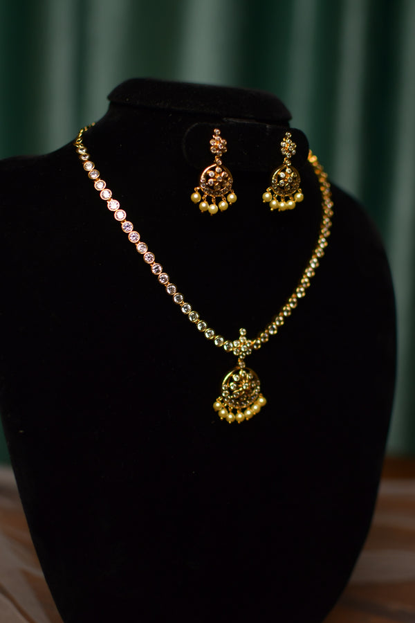 Kundan Pearl Drop Round Pendant Gold Necklace & Earrings Set – Traditional Women’s Festive Jewelry | SKU J43