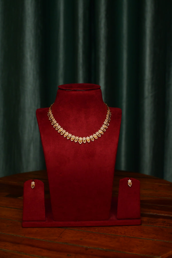 Paisley Leaf Stone Gold Necklace & Stud Earrings Set – Classic Festive Jewelry | SKU J57