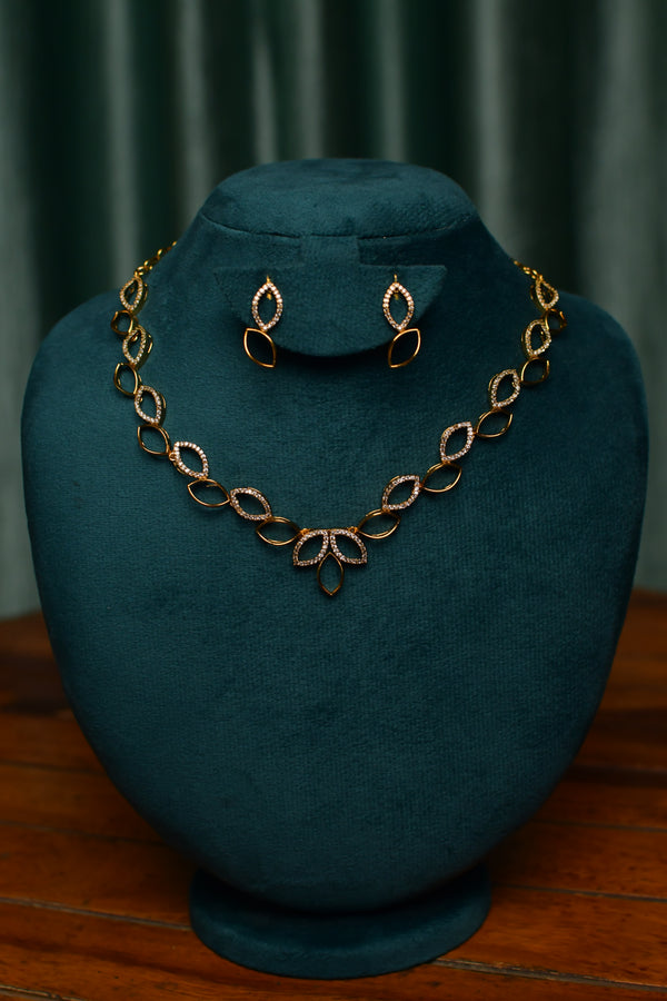 Geometric Leaf Motif Gold Necklace & Earrings Set – Minimalist Modern Jewelry | SKU J70